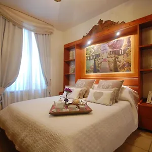 The Right Place 4u Domus Savelli Boutique Apartment